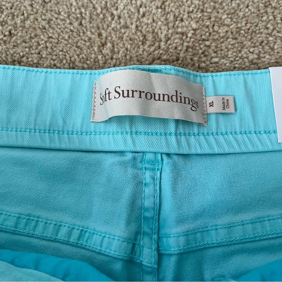 Soft Surroundings • Women’s The Ultimate Denim Shorts - Picture 4 of 9
